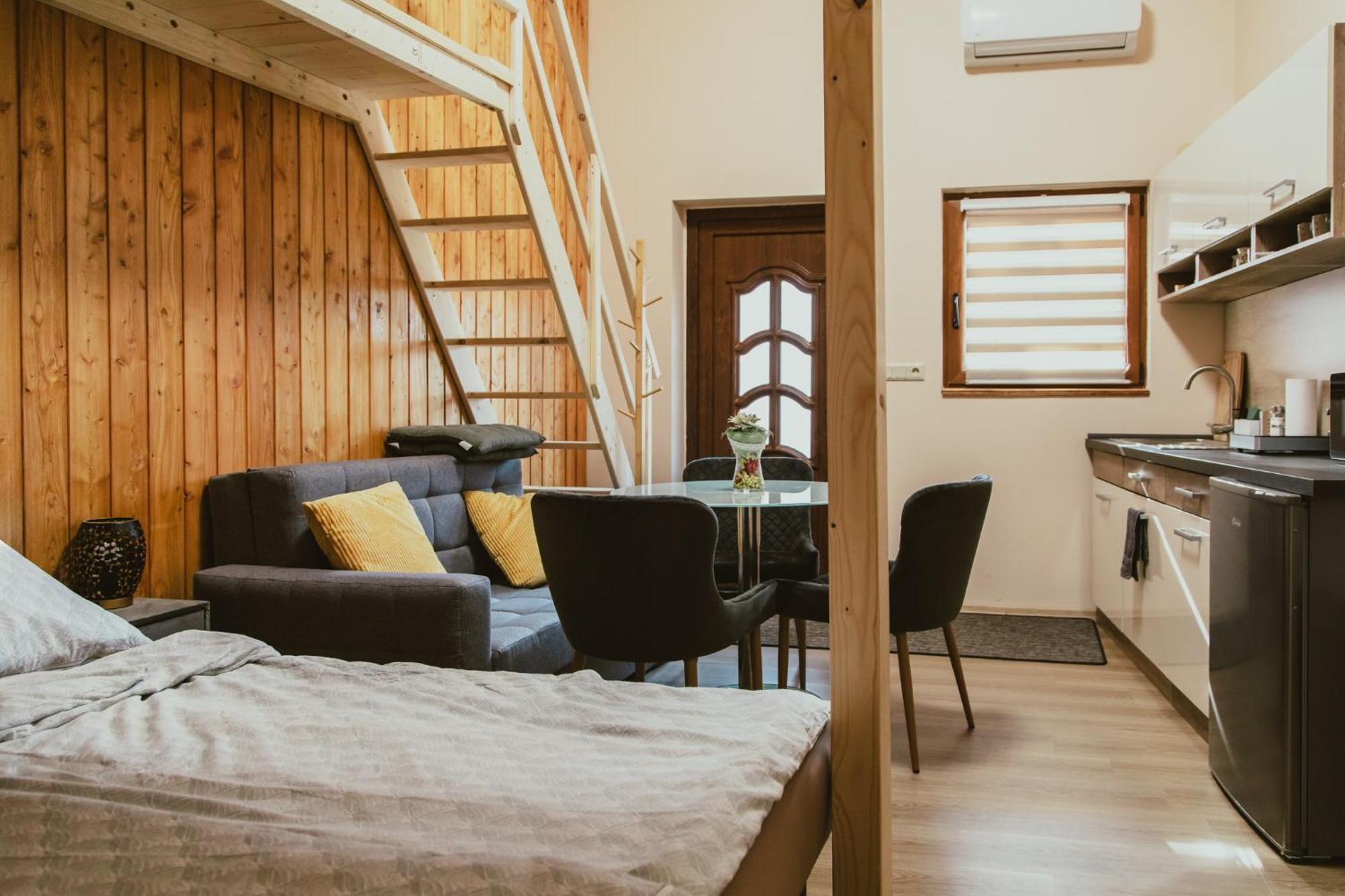 Villa Apartman Makó 外观 照片
